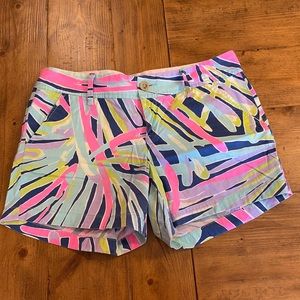 Lilly Pulitzer • 5" Callahan Short • Size 8 • EUC